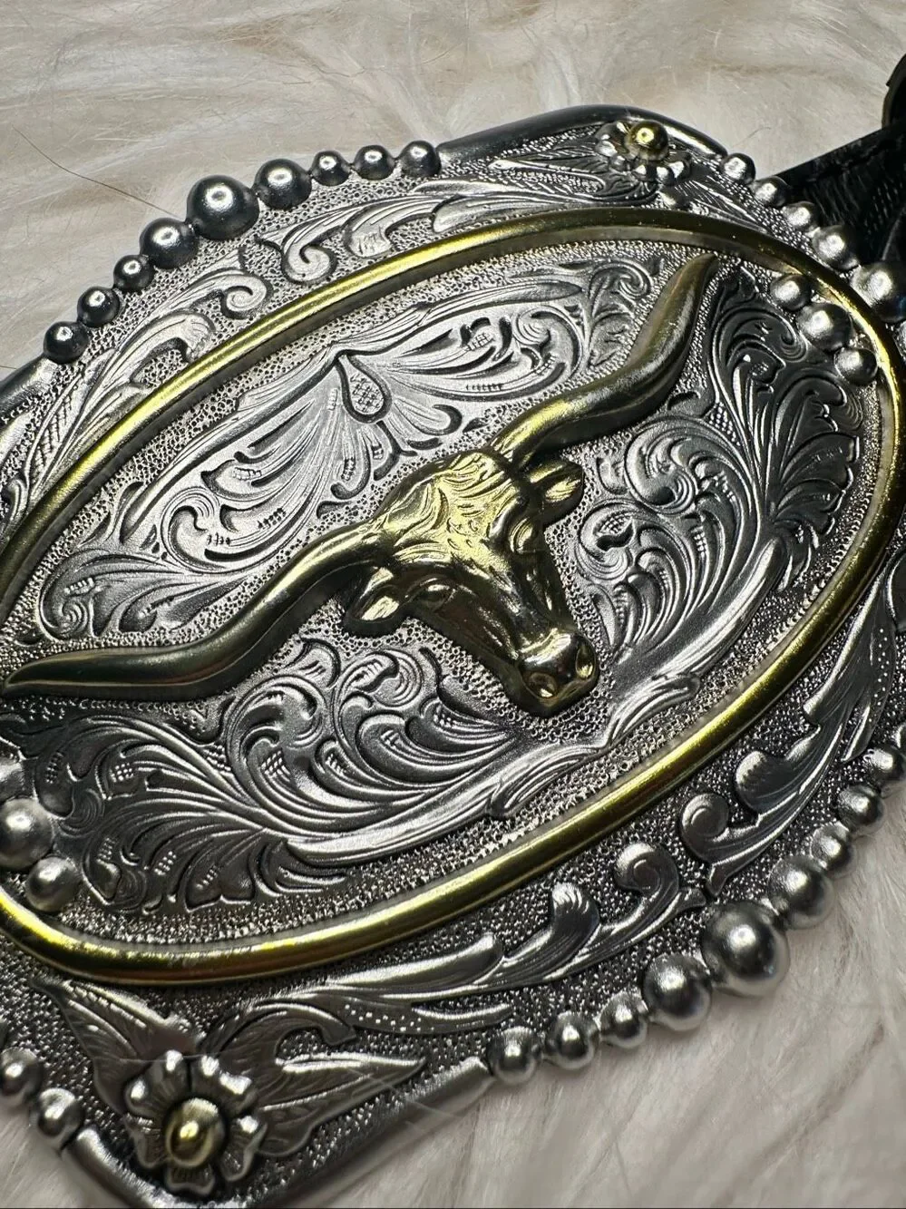 New Cody James black leather belt and buckle
